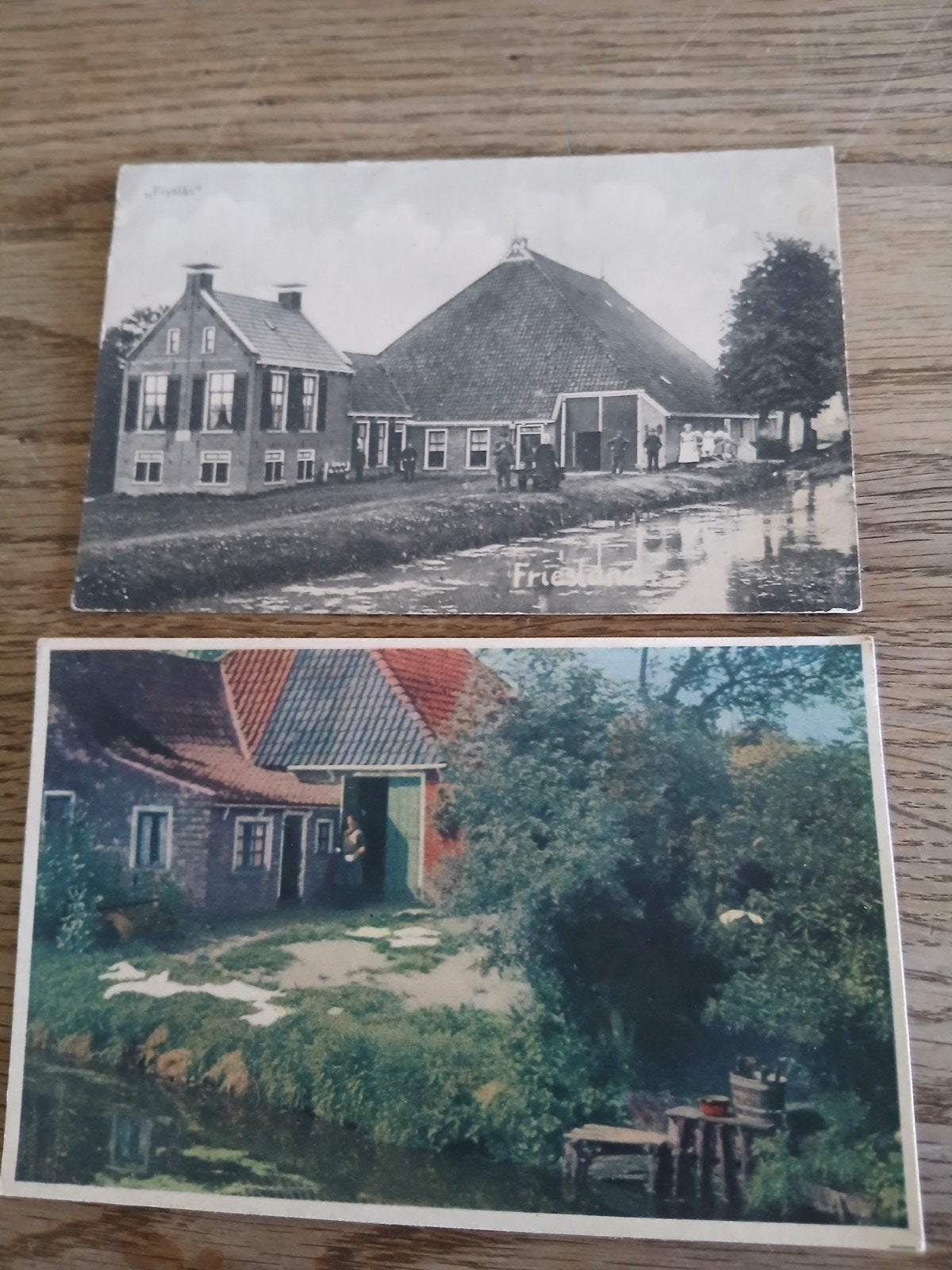2 Ansichtkaarten Oude Boerderijen uit Friesland, Ophalen of Verzenden, Voor 1920, Gelopen, Friesland