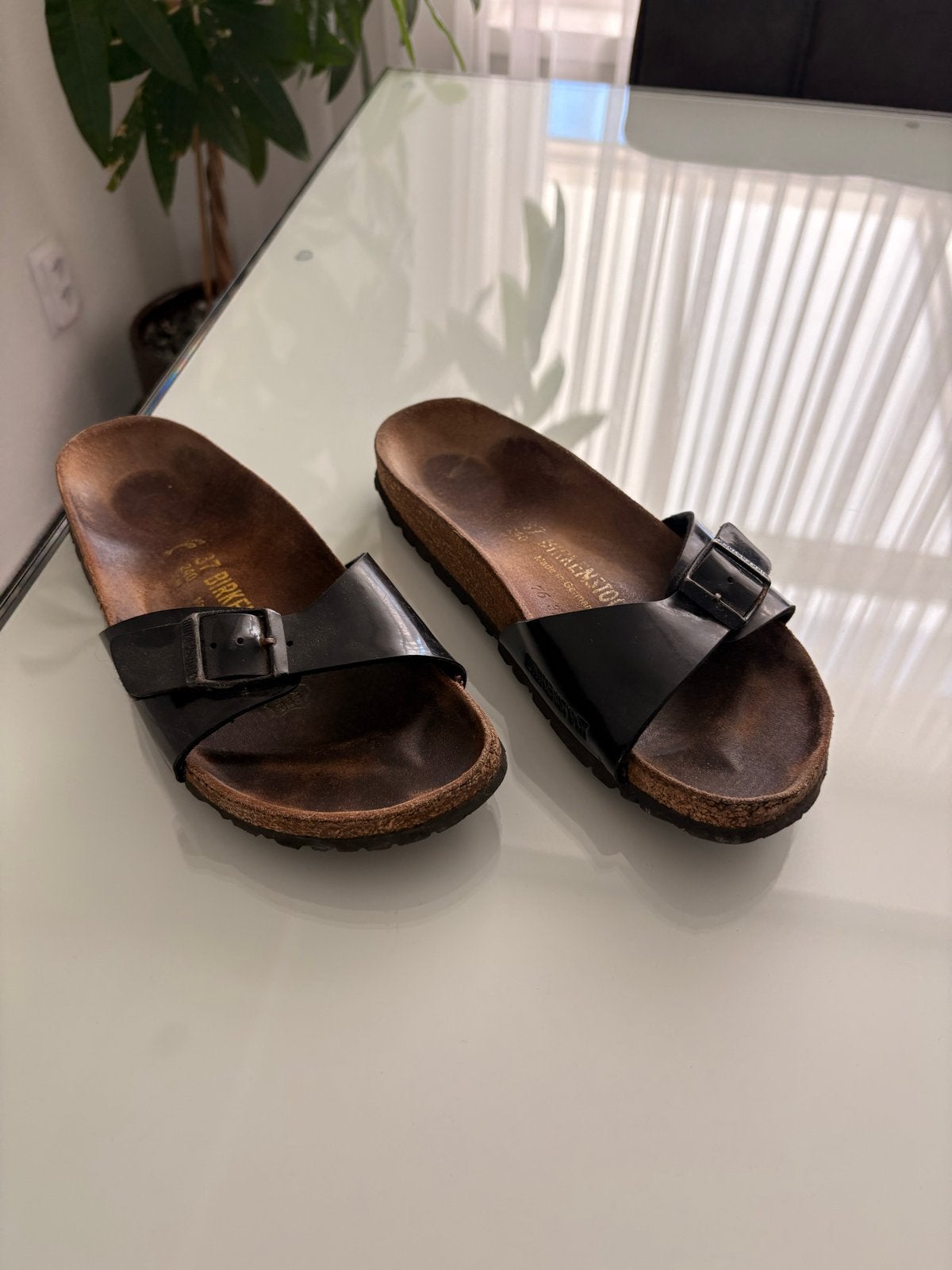 Birkenstock slippers maat 37 - Zwart, Ophalen of Verzenden, Gedragen, Zwart, Slippers