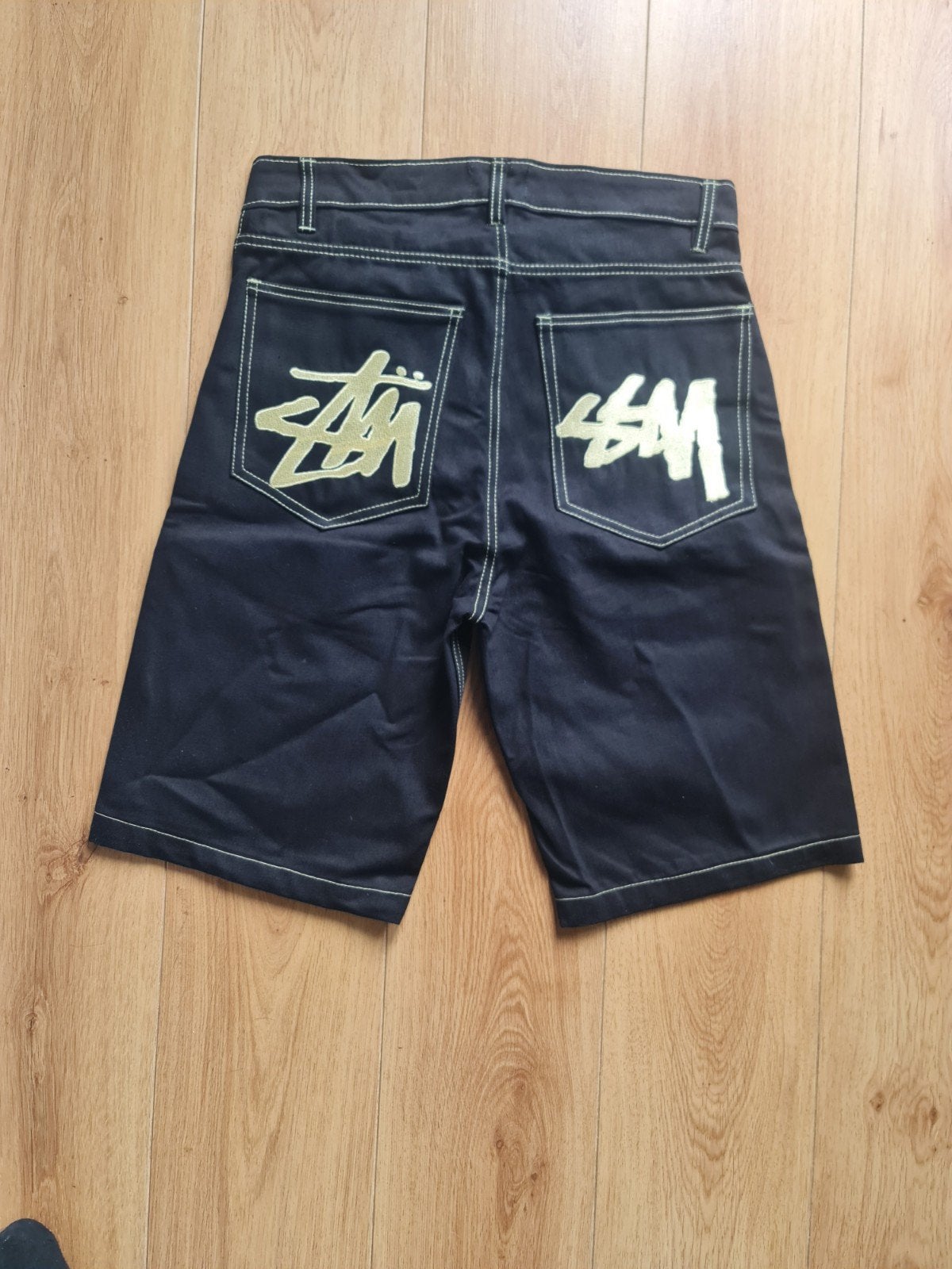 Stüssy zwarte shorts maat 32, Verzenden, Zwart, Nieuw, Overige maten
