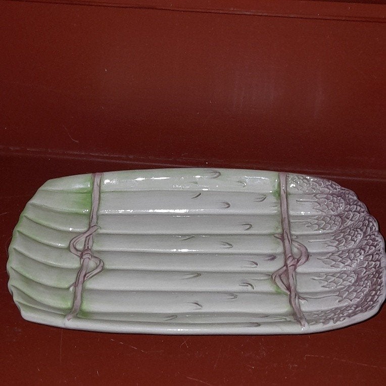 Schaaltje voor asperges, Gebruikt, Keramiek, Ophalen of Verzenden, Schaal of Schalen