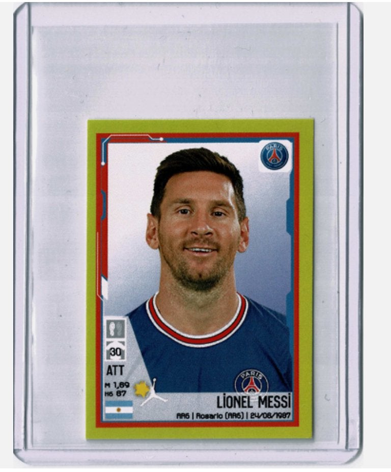 2022 Panini Foot Lionel Messi GOAT Legend #357 PSG, Verzamelen, Ophalen of Verzenden, Zo goed als nieuw, Buitenlandse clubs, Spelerskaart