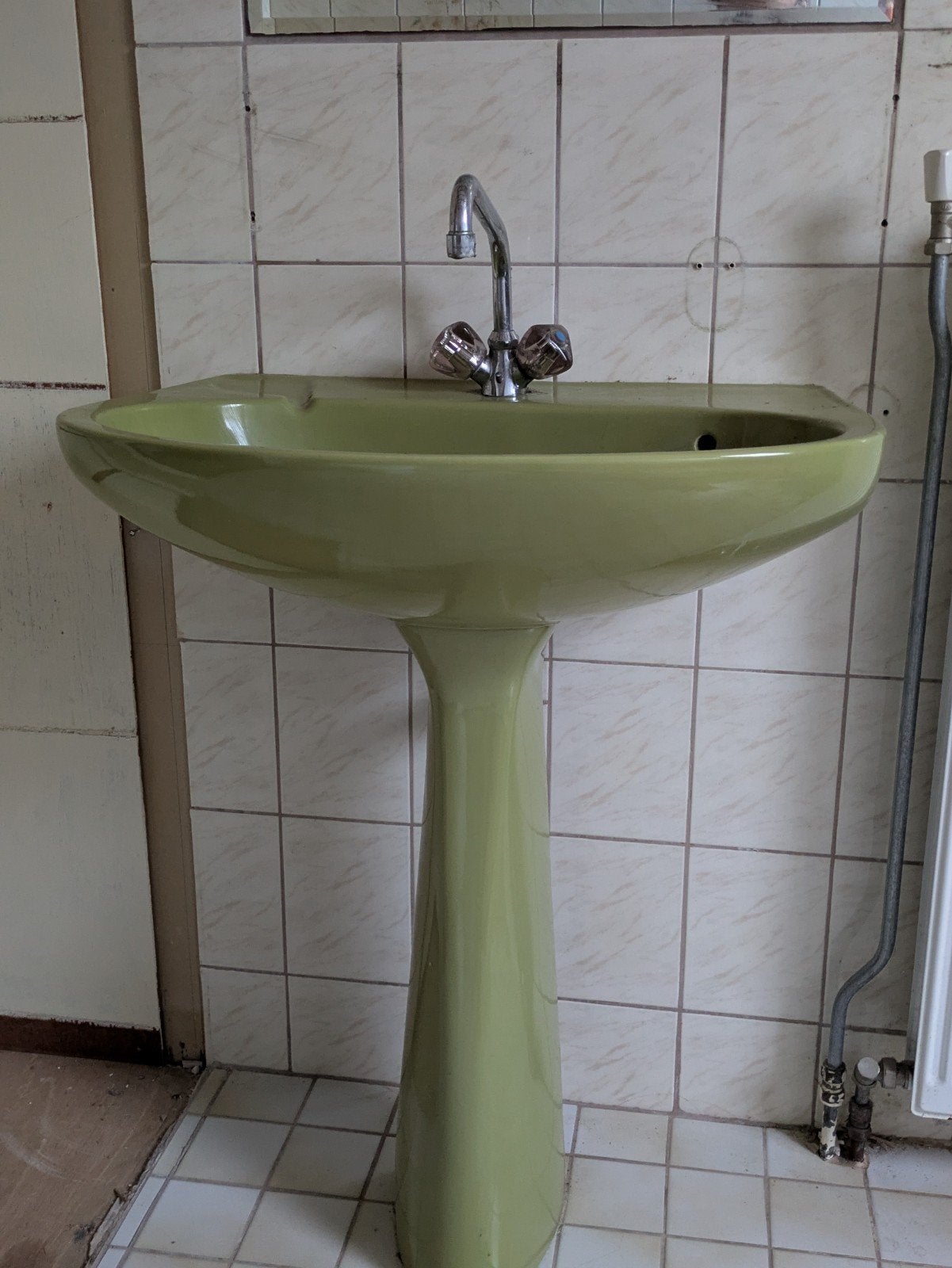 vintage groene wastafel op zuil, Ophalen, Gebruikt, Steen, Wastafel