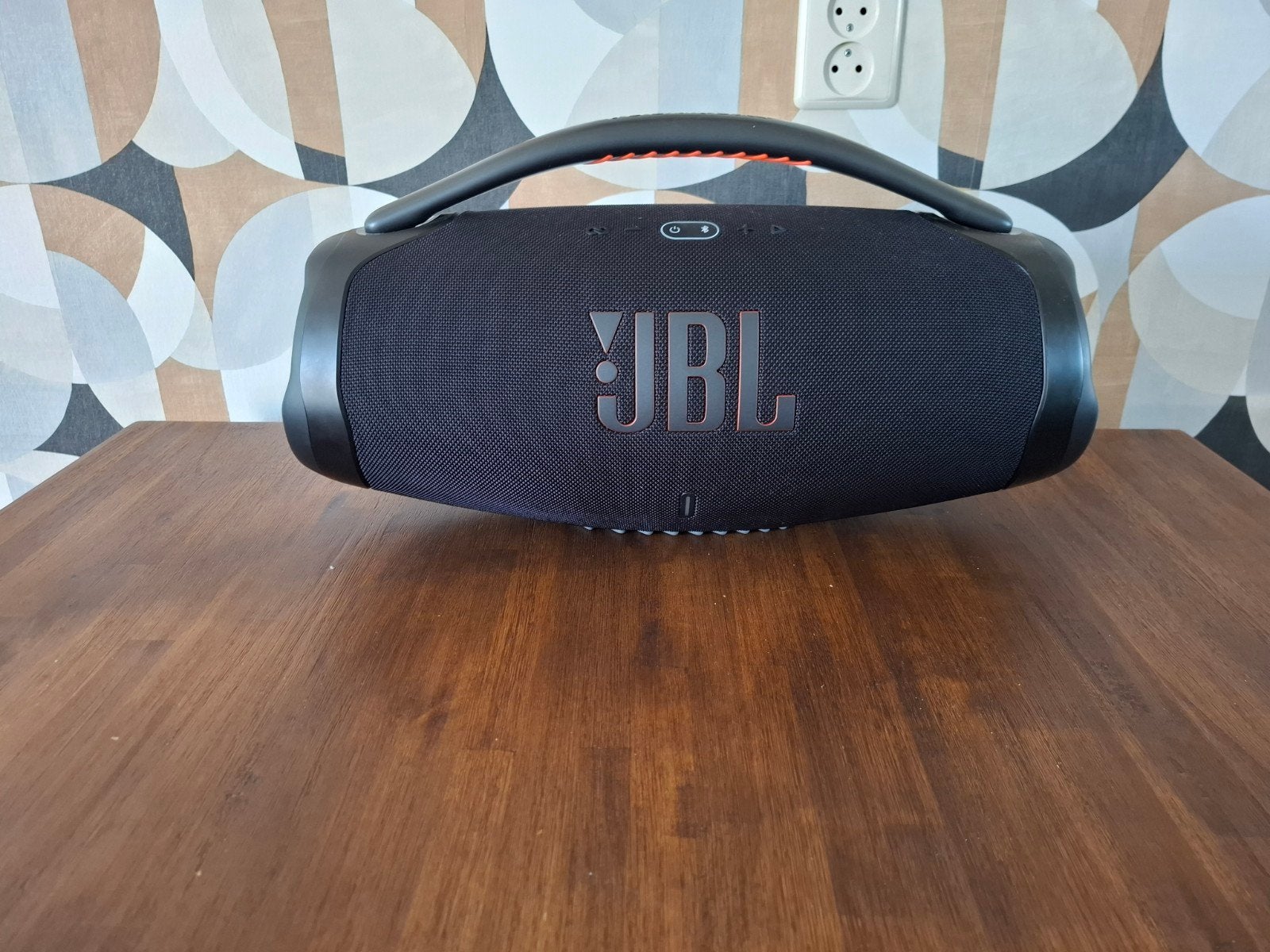 JBL Boombox 3. De speaker werkt 100% perfect, Audio, Tv en Foto, Ophalen, Zo goed als nieuw, JBL