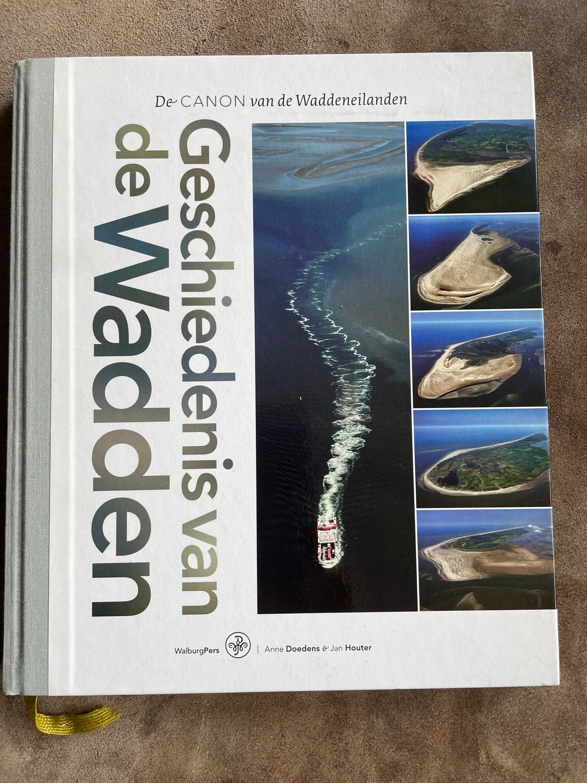 Geschiedenis van de Wadden - De Canon van de Waddeneilanden, Ophalen of Verzenden, 20e eeuw of later, Zo goed als nieuw