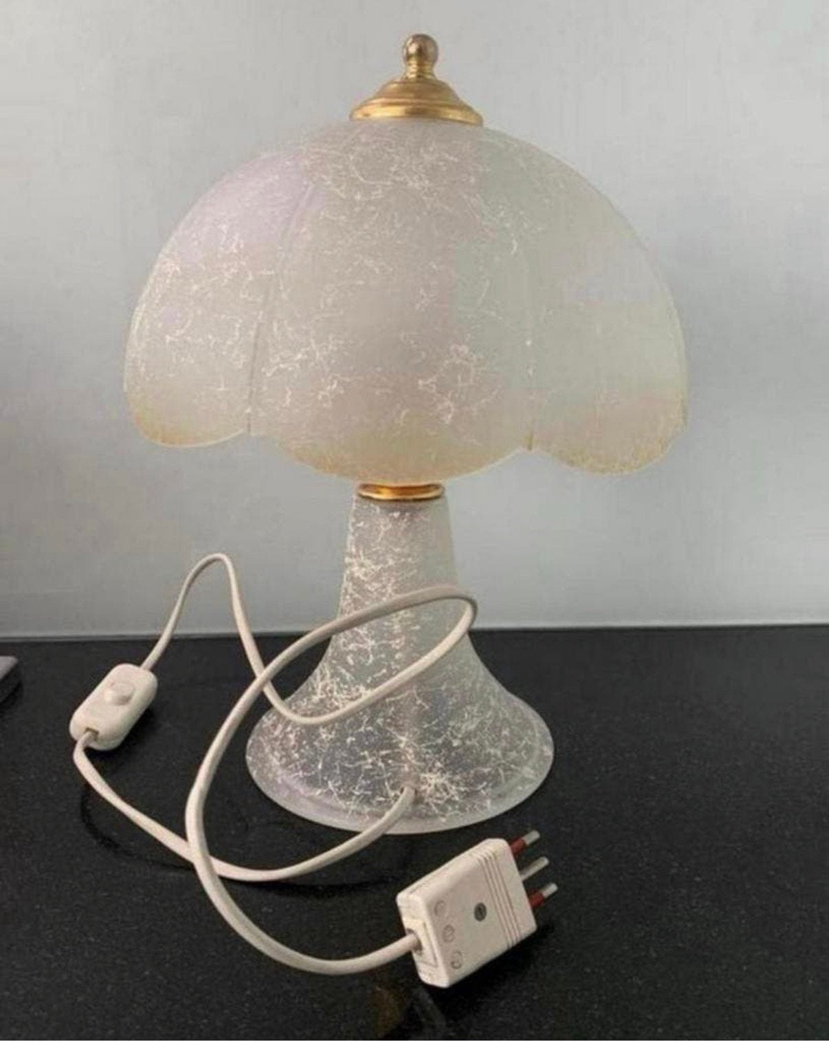 Vintage glazen champignon lamp Selency.212, Overige merken, Vintage, Paddenstoellamp, Met schakelaar