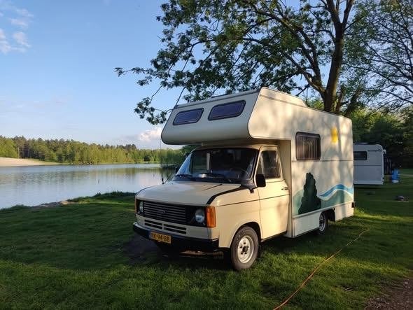 Ford Transit MK2 Oldtimer Camper (1980) | LPG + Benzine, Caravans en Kamperen, Alkoof, Ford, Handgeschakeld, Particulier