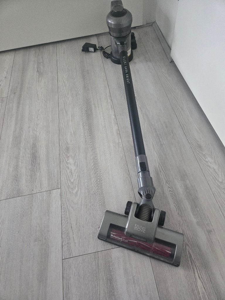Kitchen Move Silent Dark Knight Steelstofzuiger, Ophalen, Zo goed als nieuw, Draadloos, Steelstofzuiger