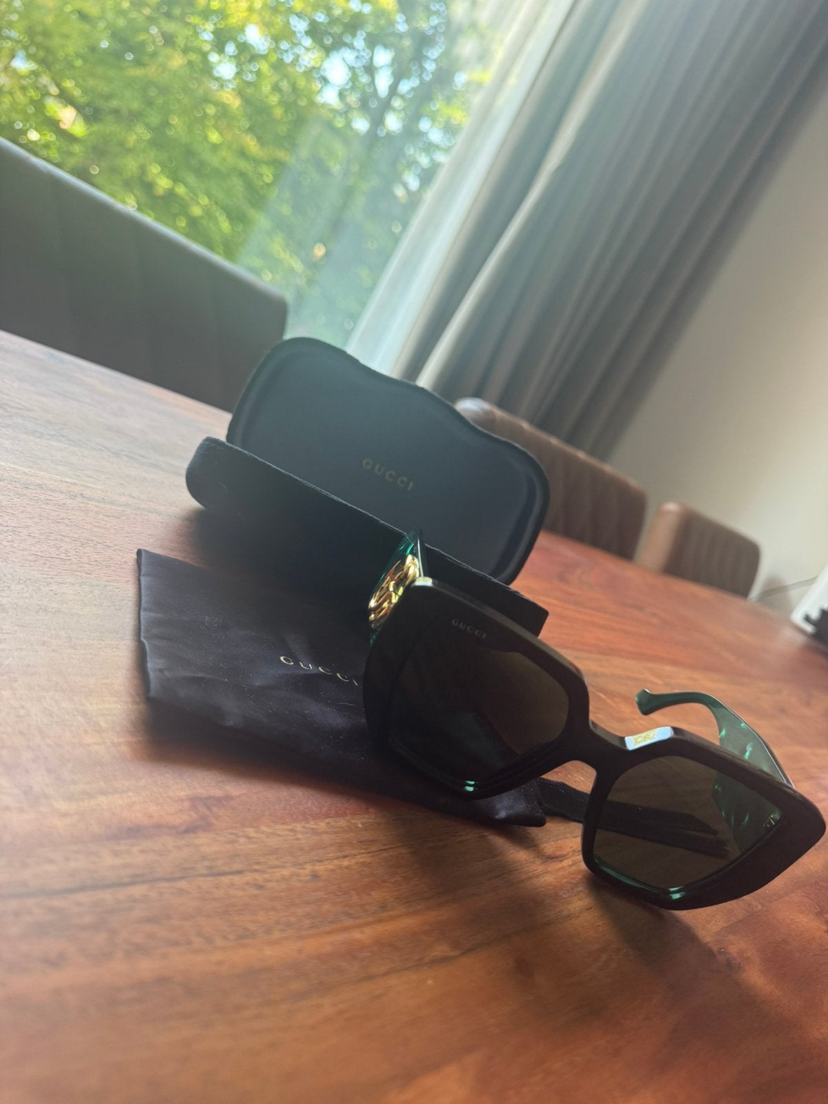 Gucci oversized bril, Overige merken, Zwart, Ophalen of Verzenden, Zo goed als nieuw