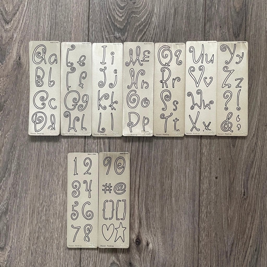 Cuttlebug alfabet stans, handgeschreven style., Hobby en Vrije tijd, Ophalen, Zo goed als nieuw, Geschikt voor snijden, Gereedschap of Toebehoren