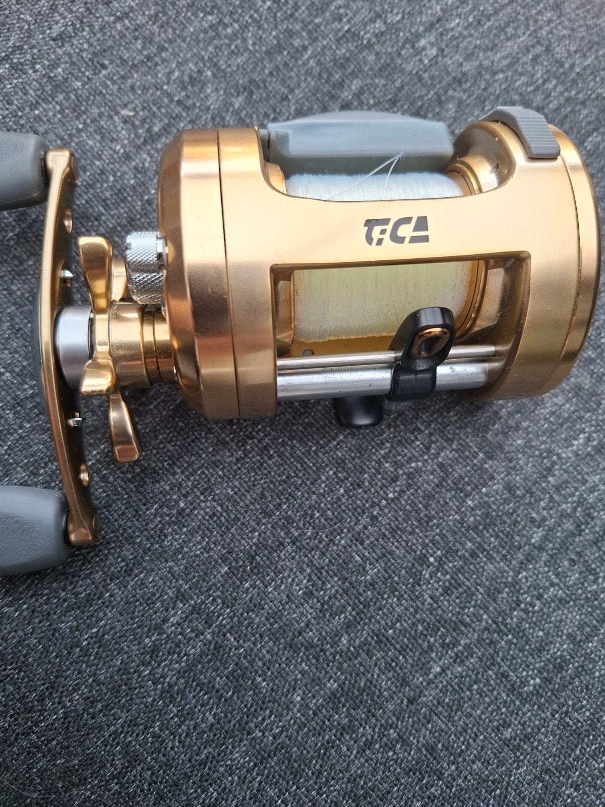 TICA pisces 200 REEL, Watersport en Boten, Hengelsport | Roofvissen, Ophalen of Verzenden, Zo goed als nieuw, Molen