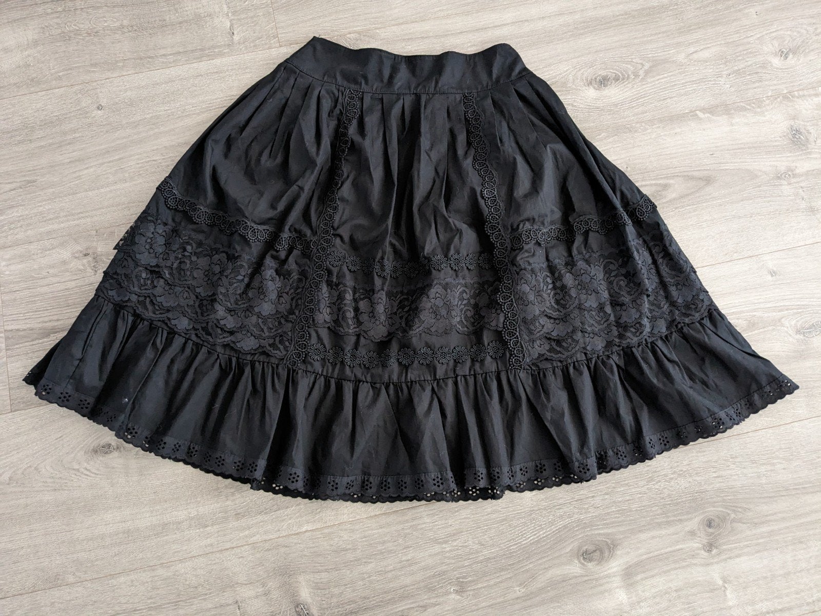 Zwarte gothic Lolita rok mt S merk Lolita Rose Nieuw, Kleding | Dames, Zwart, Nieuw, Ophalen of Verzenden, Maat 36 (S)
