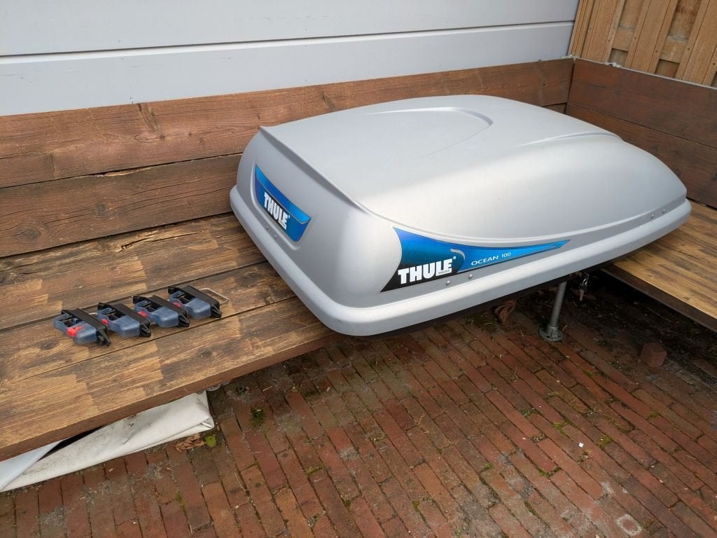 Te Huur: Thule Ocean 100 dakkoffer, Ophalen, Gebruikt