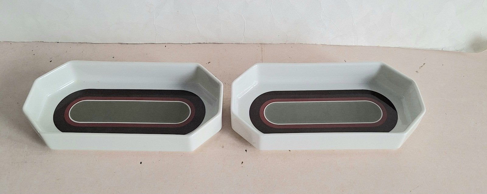 Villeroy & Boch 2 schaaltjes Avantgarde. Helen von Boch 1971, Ophalen of Verzenden, Overige stijlen, Porselein, Schaal of Schalen