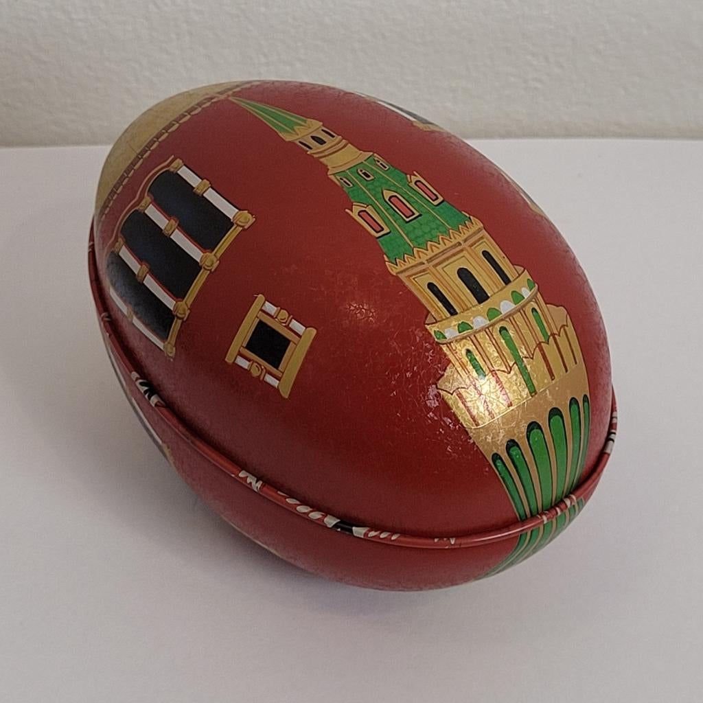 Metalen paasei decoratie dosje blikje Faberge stijl rood, Diversen, Ophalen of Verzenden, Zo goed als nieuw