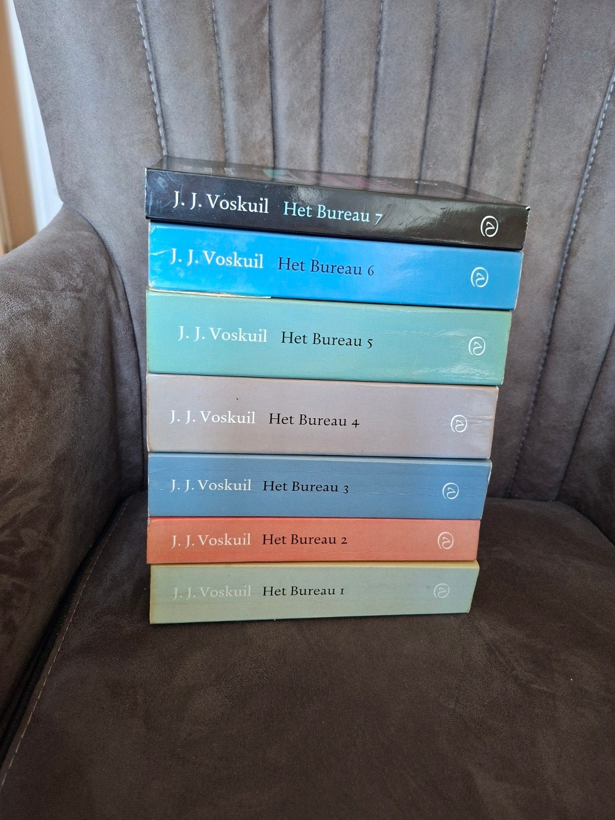 J.J. Voskuil - Het Bureau complete serie (delen 1-7), Boeken, Ophalen of Verzenden, Gelezen, J.J. Voskuil, Nederland