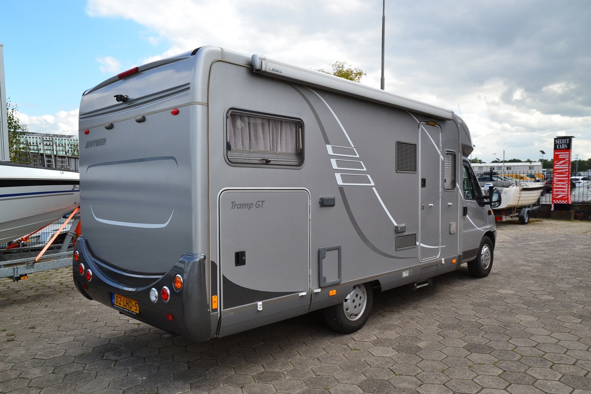 Hymer Eriba Tramp 664 GT - Airco - Navi+Carplay - Camara - L, Ringverwarming, 6 tot 7 meter, Bedrijf, ABS