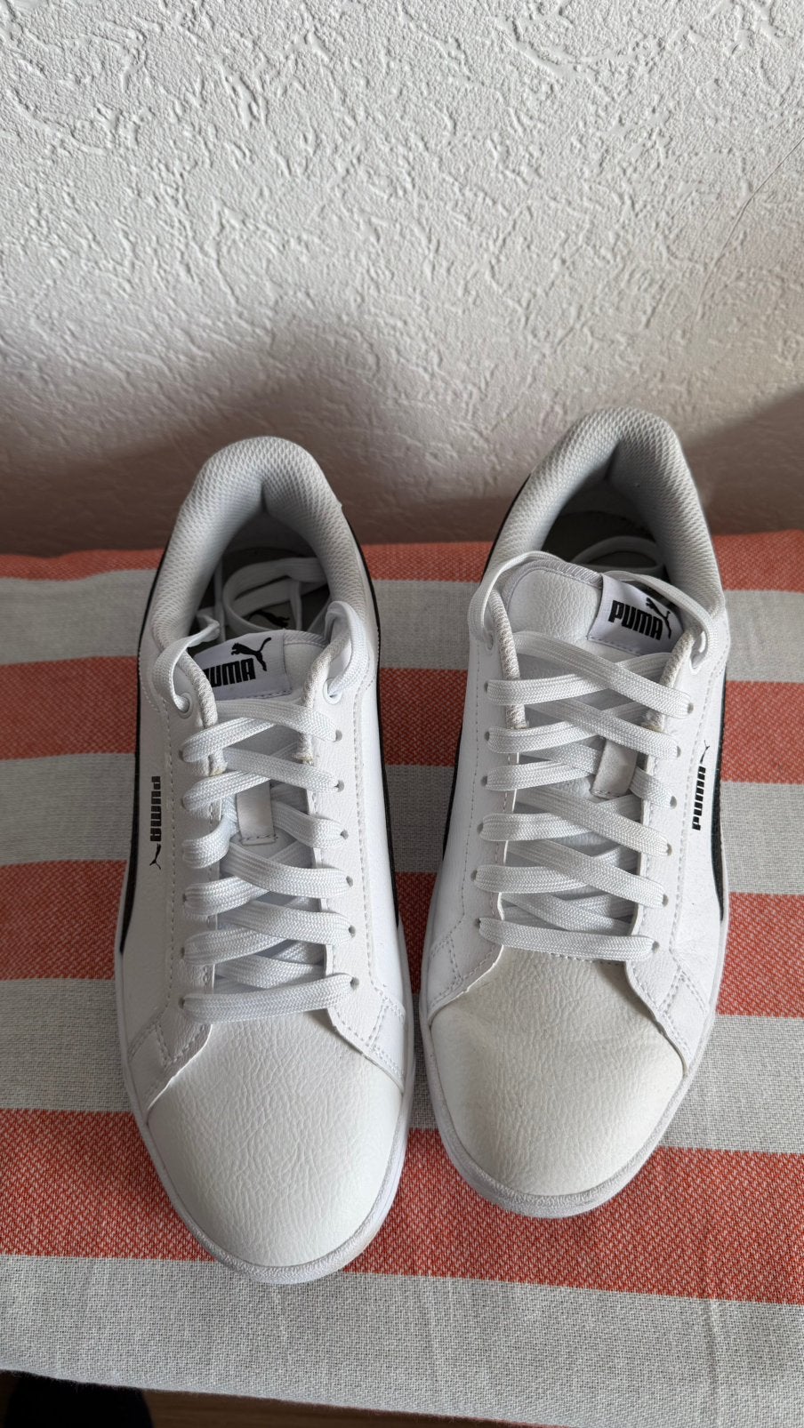 Puma Sneakers – Wit/Zwart, Wit, Ophalen of Verzenden, Sneakers of Gympen, Gedragen