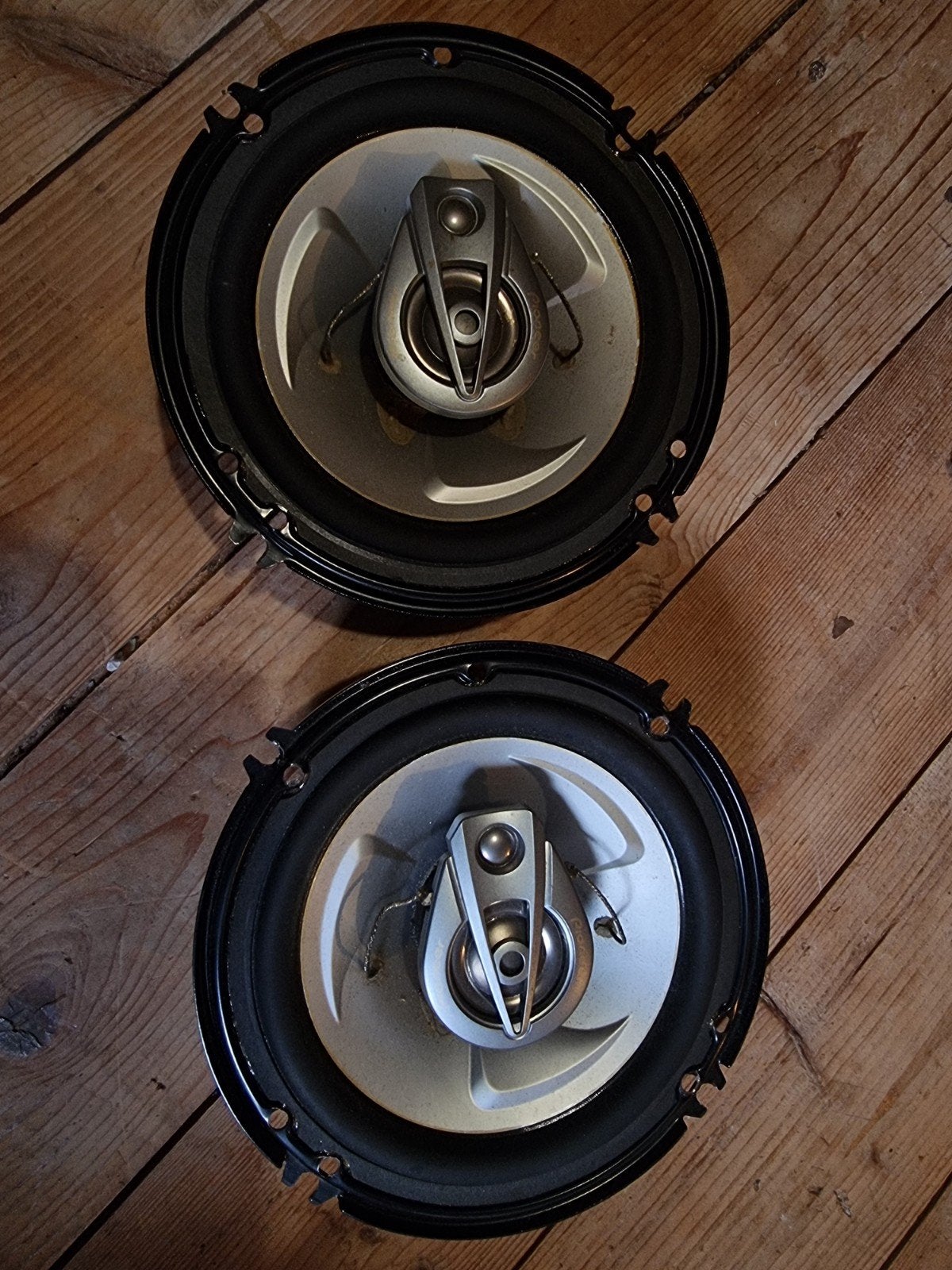 Pioneer TS-E1695, Ophalen, Gebruikt