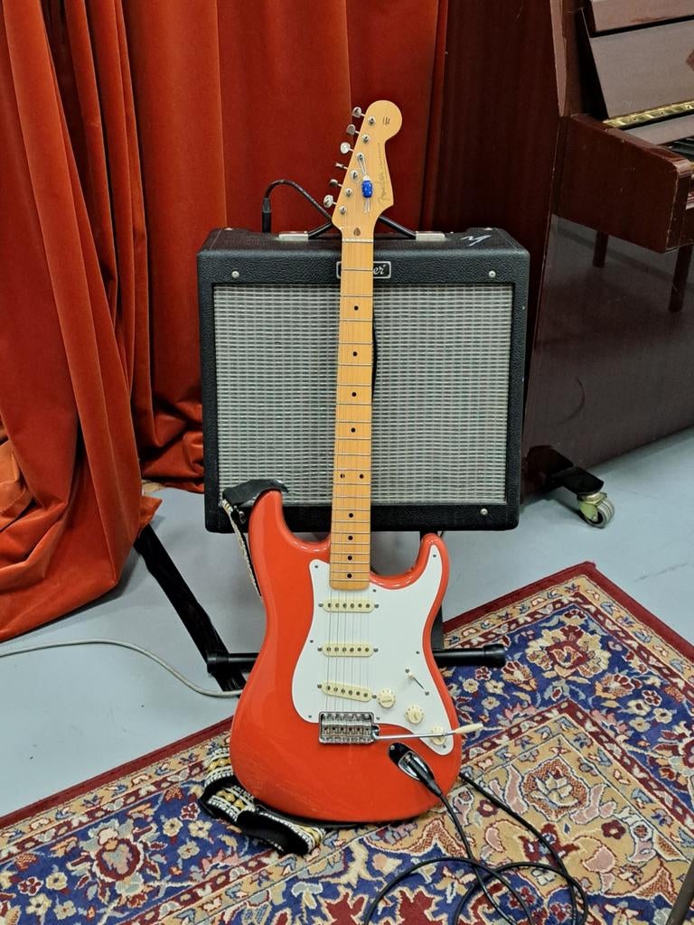 Fender Stratocaster Classic 50s Fiesta Red, Muziek en Instrumenten, Ophalen of Verzenden, Gebruikt, Solid body, Fender