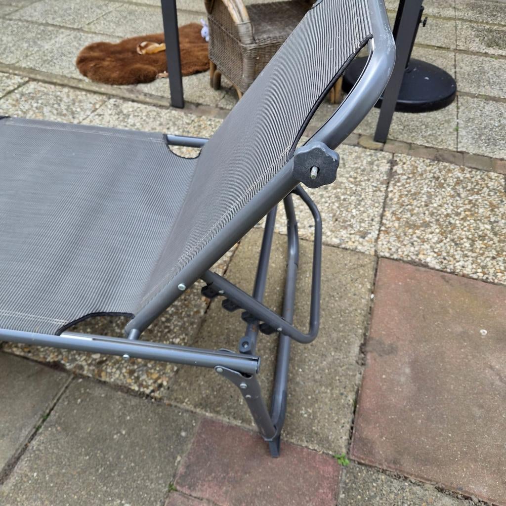Verstelbaar ligbed voor tuin of terras, Tuin en Terras, Ophalen, Gebruikt, Metaal, Verstelbaar