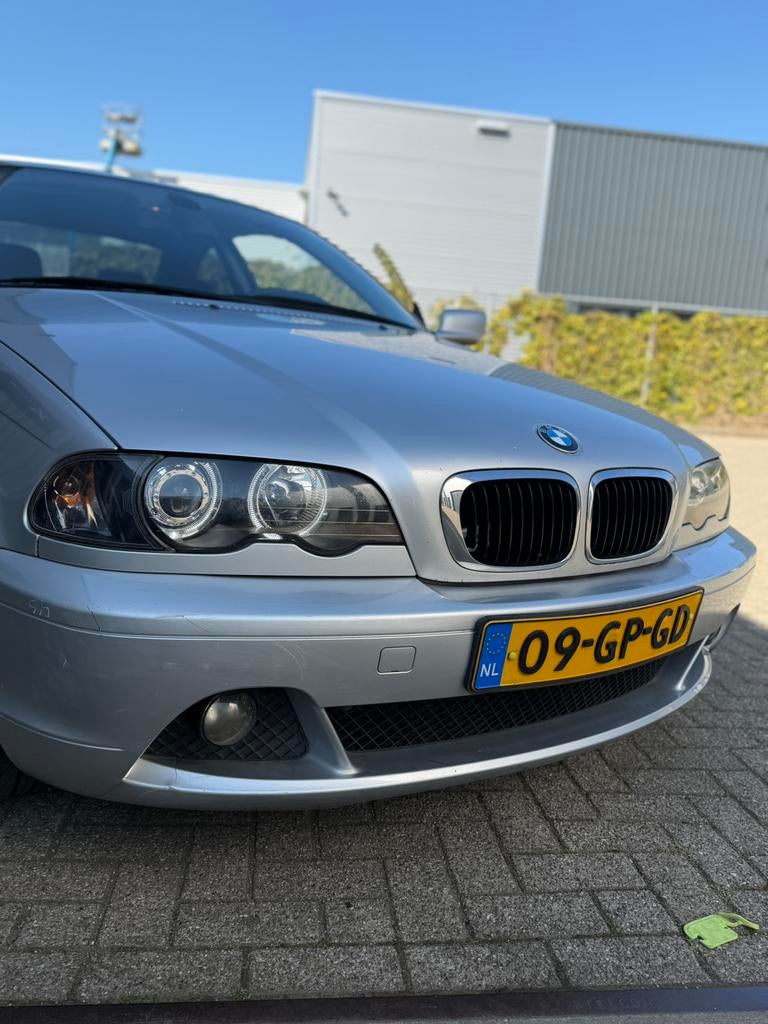 BMW 3-Serie 1.9 CI 318 Coupe AUT 2001 Grijs, Auto's, Automaat, Achterwielaandrijving, 4 cilinders, 1895 cc
