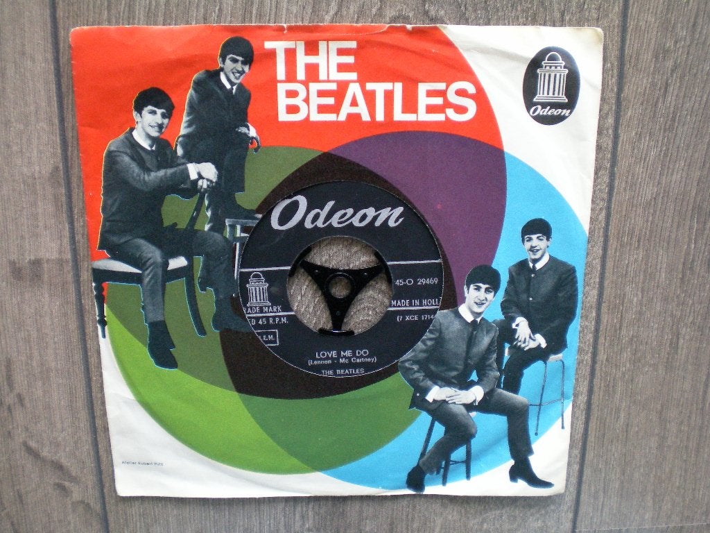 The Beatles - Love Me Do., Ophalen of Verzenden, Gebruikt, Pop