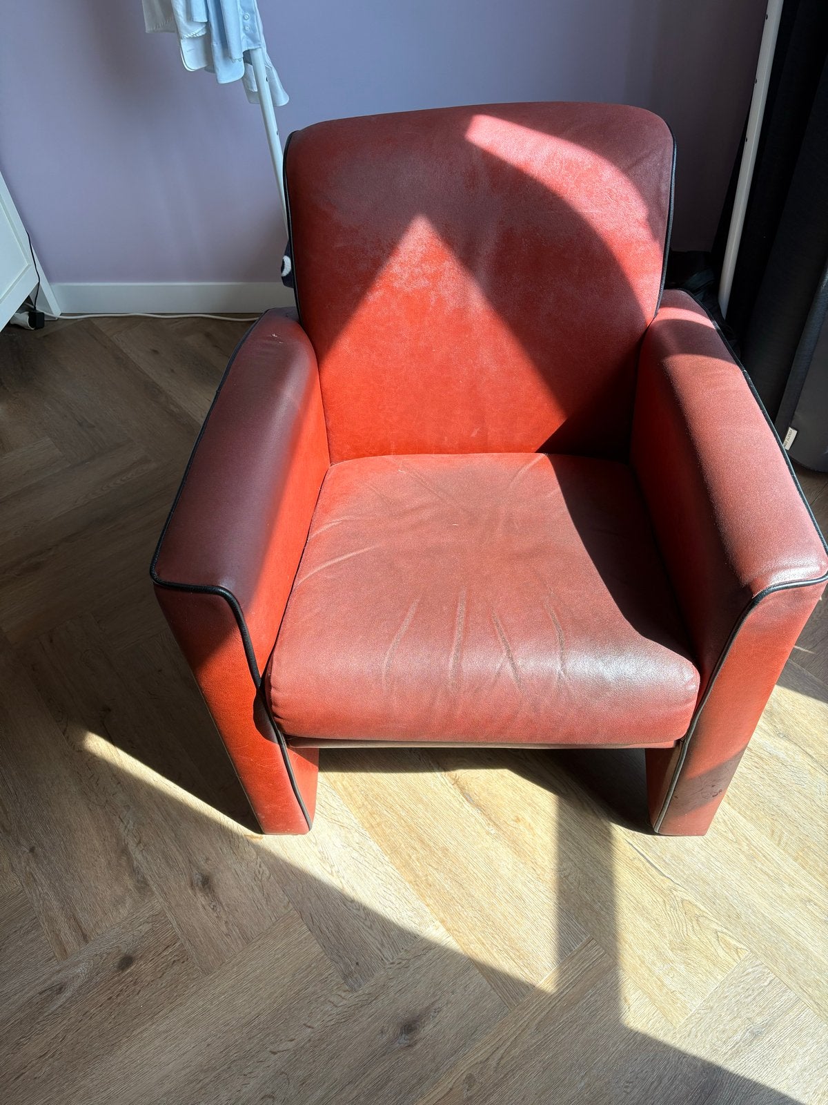 Vintage rood leren fauteuil - comfortabel en stijlvol, Ophalen, Gebruikt, 50 tot 75 cm, Leer