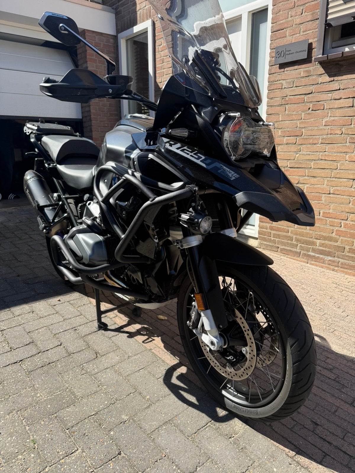 Bmw r1250gs 2023 Nieuwstaat Triple Black, 2 cilinders, Occasion, Motorrijbewijs A, Particulier