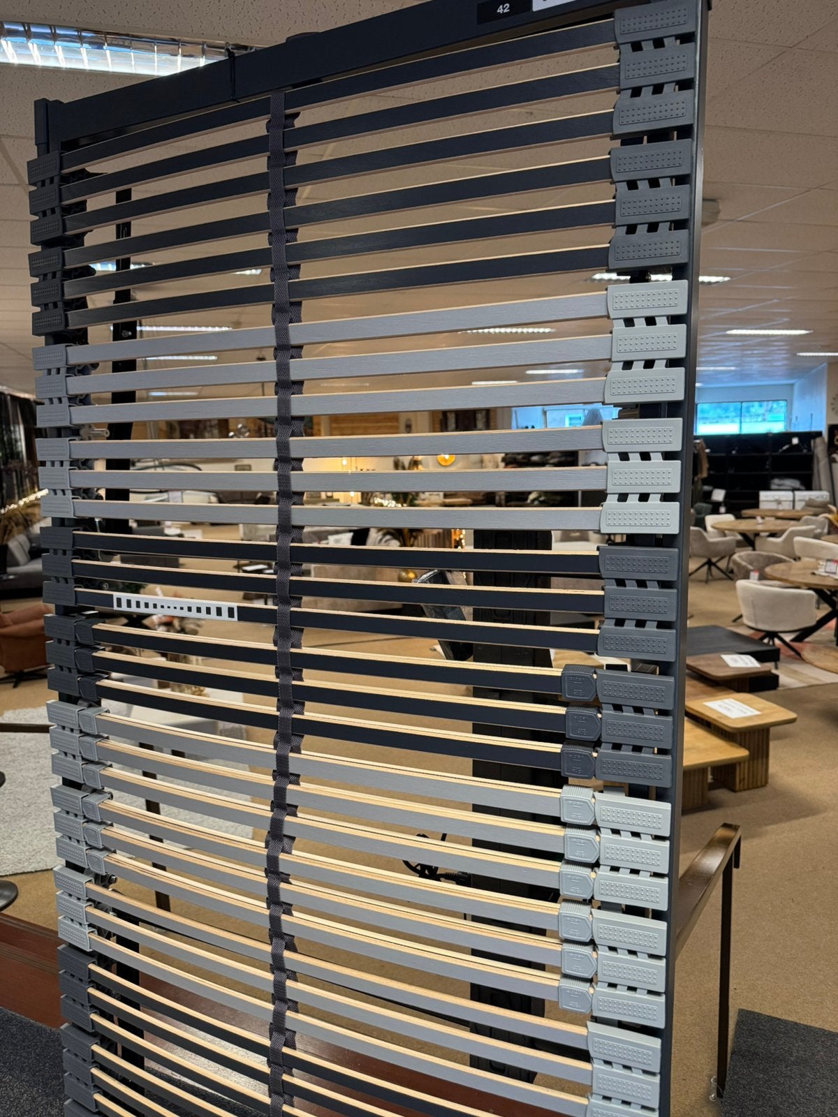 Elektrisch 90x200cm verstelbare lattenbodem met 42 lats, Huis en Inrichting, Slaapkamer | Matrassen en Bedbodems, Ophalen, 90 cm