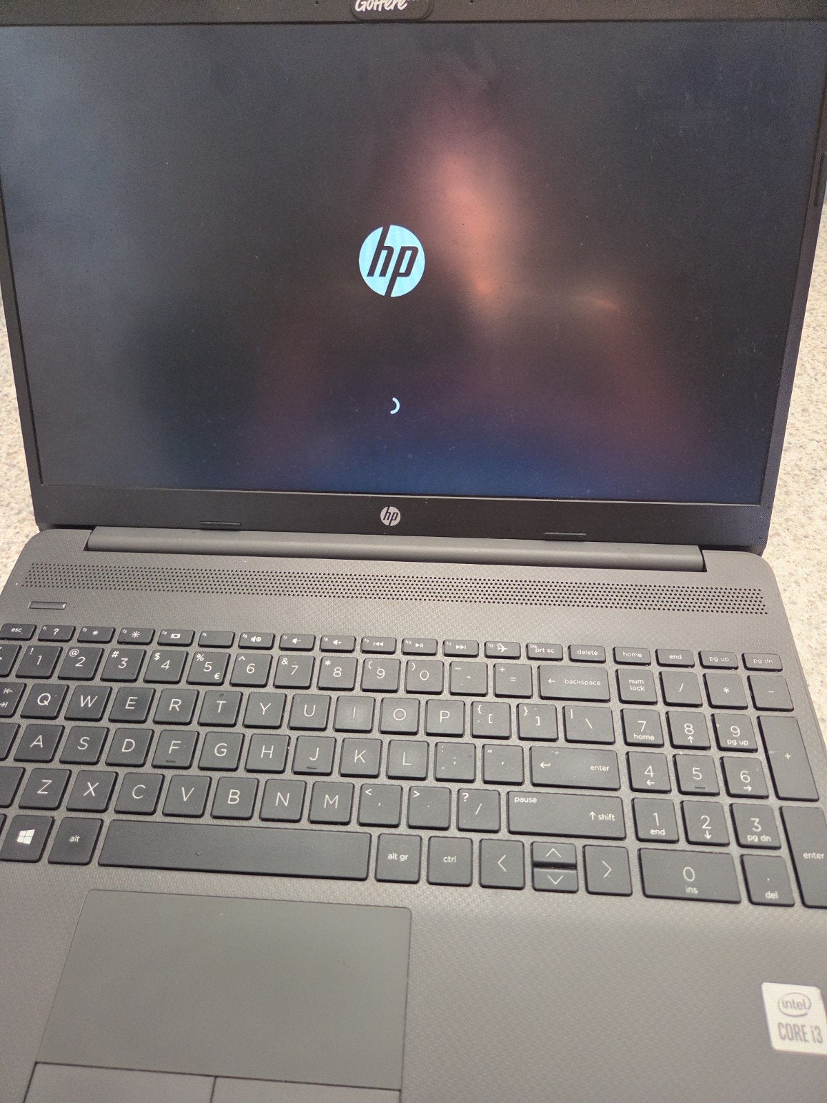 HP 250R Windows laptop met oplader 
2R9F6EA#ABH
CND1113D7T, Hp, Gebruikt, 2 tot 3 Ghz, Qwerty