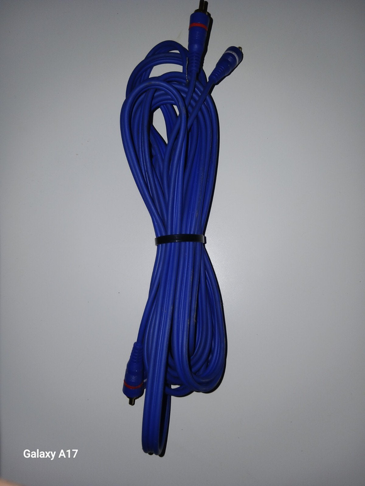 Blauwe RCA/Tulp kabel - Zo goed als nieuw, Ophalen of Verzenden, Zo goed als nieuw, Overige kabels