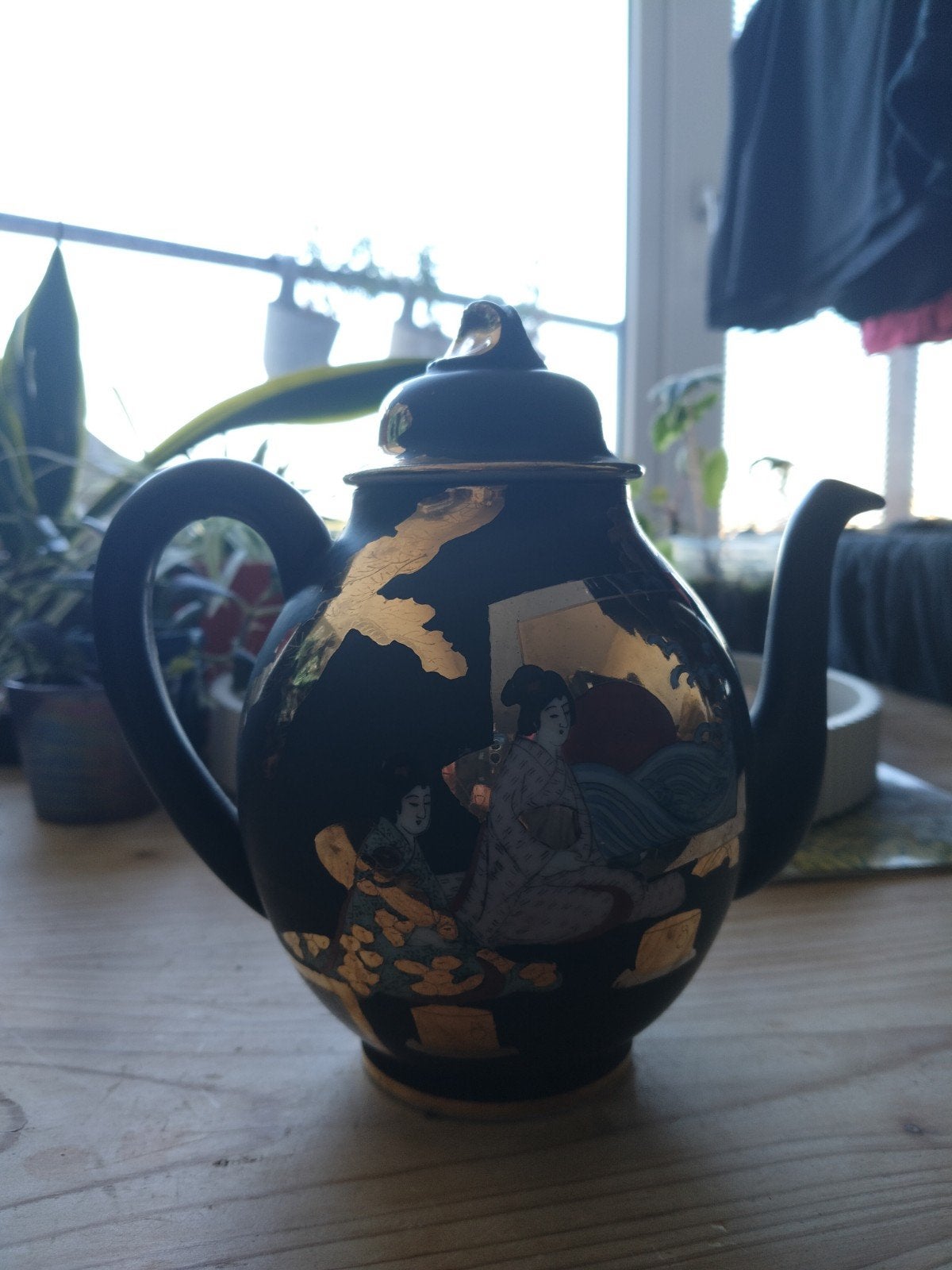 Antiek theepot, Antiek en Kunst, Ophalen