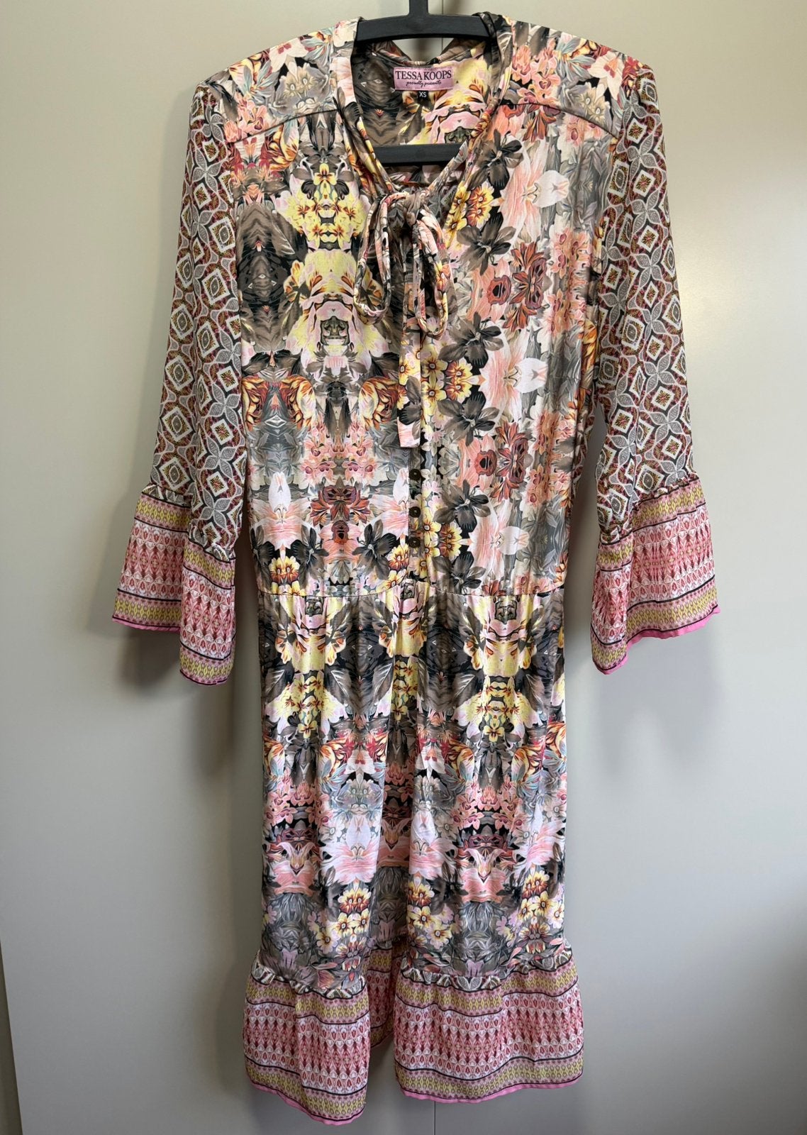 Tessa Koops prachtige bohemian Jurk - Maat XS - Bloemenprint, Meerkleurig, Ophalen of Verzenden, Zo goed als nieuw, Maat 34 (XS) of kleiner