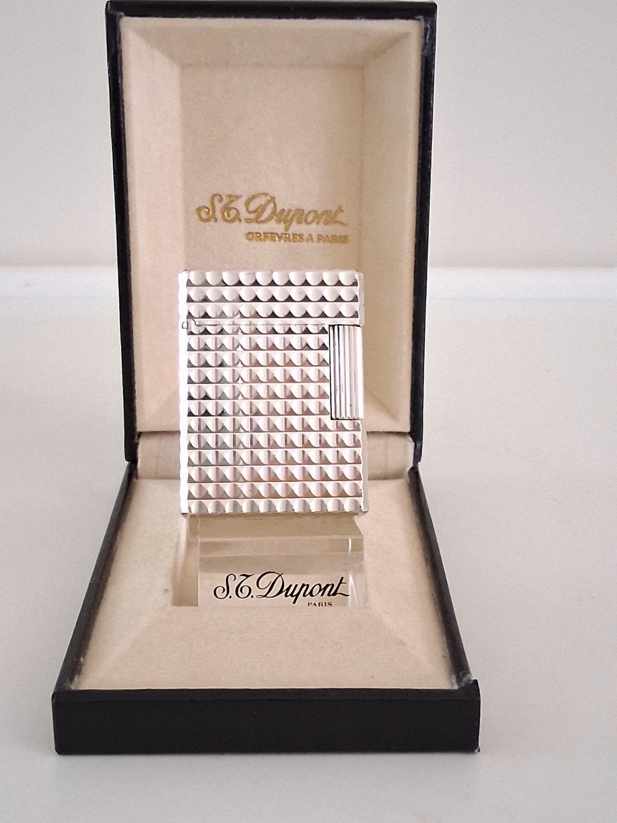 Dupont Aansteker L1 Zilver Kleur., Verzamelen, Ophalen of Verzenden, Gebruikt, Aansteker