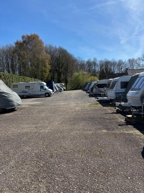 caravanstalling camper stalling bootstalling, Caravans en Kamperen