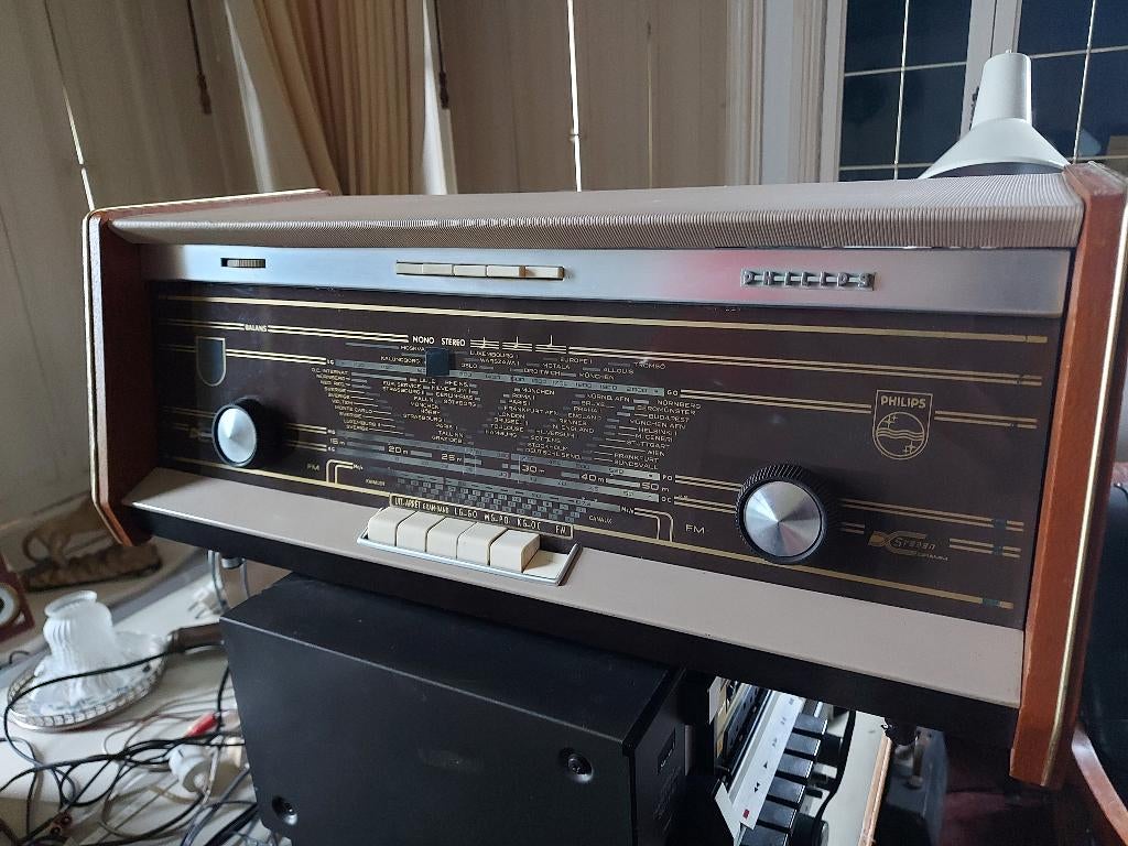 Philips B5AX14A Bi-Ampli buizenradio - defect, Ophalen, Niet werkend, Radio