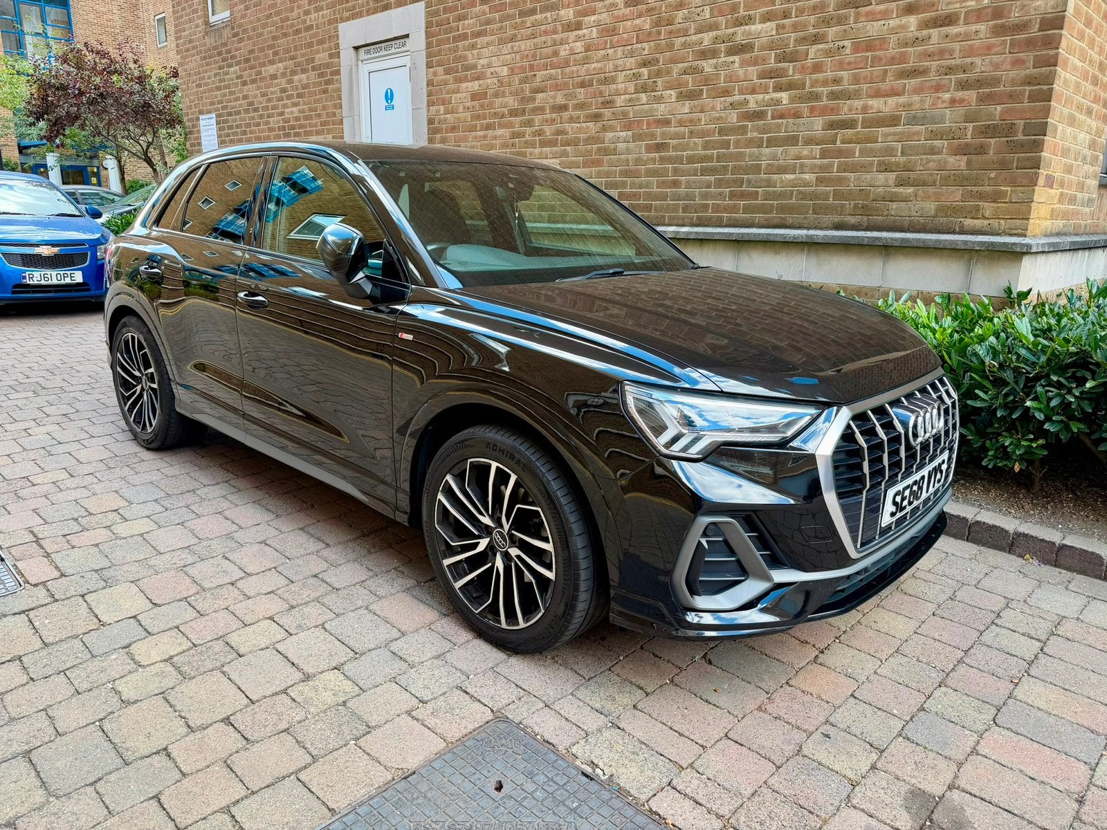 Audi Q3 S line 1.5 petrol automatic 2019 (Right Hand Drive), Auto's, Audi, Automaat, Zwart, Particulier, Hatchback