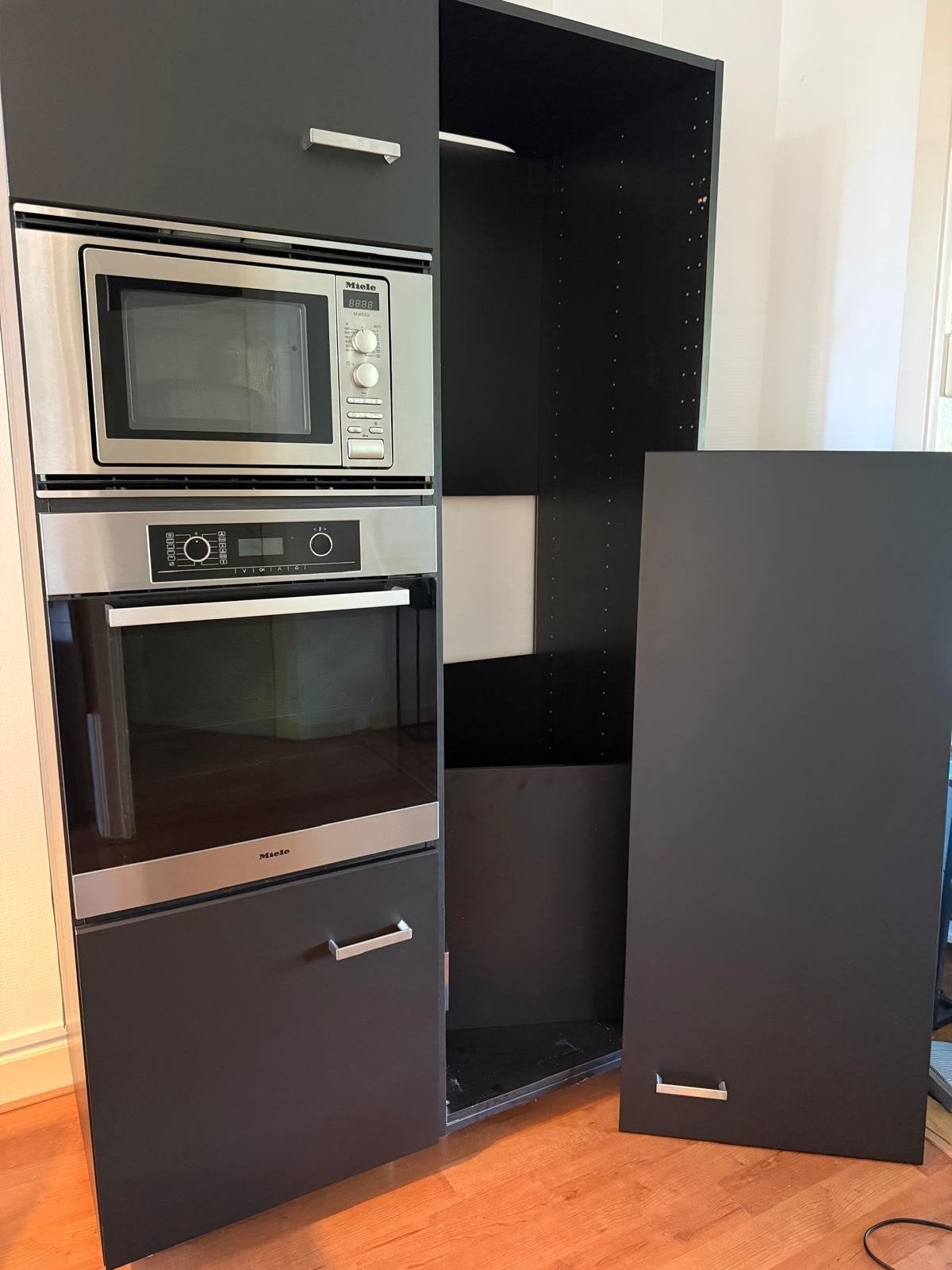 Miele Oven en Magnetron + ikea opnouw kast, Ophalen