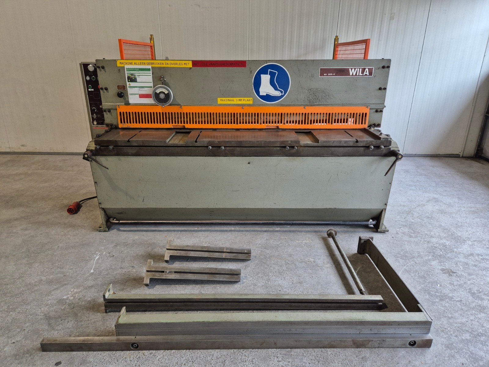 WILA HS 205-4mm (SAFAN) Plaatschaar met inloop beveiliging!, Ophalen of Verzenden, Wila, Info@bolkmachinehandel.nl, Holland