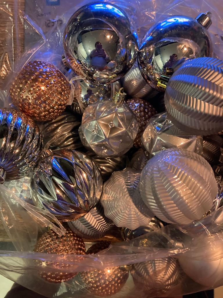 Kerstballen kunststof 35 stuks, Diversen, Kerst, Ophalen of Verzenden, Zo goed als nieuw