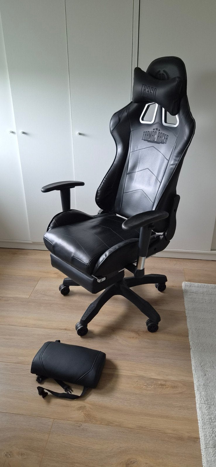 Tarmac Racer TR360 Gaming Bureaustoel game stoel, Ophalen, Zwart, Zo goed als nieuw, Gaming bureaustoel