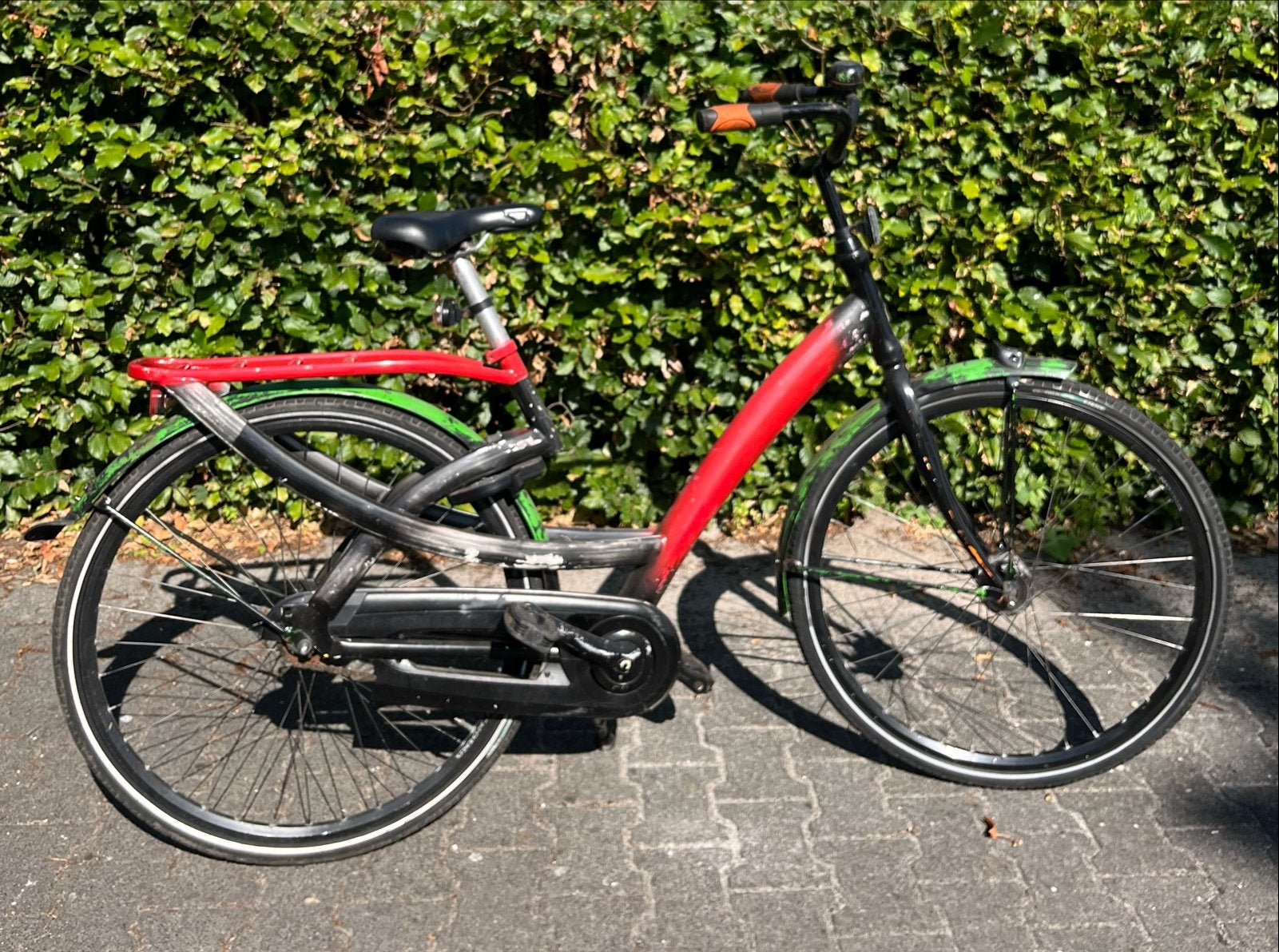 Degelijke 28" kroeg stadsfiets, Fietsen en Brommers, Fietsen | Dames | Damesfietsen, Terugtraprem, Ophalen, Overige merken, 53 tot 56 cm