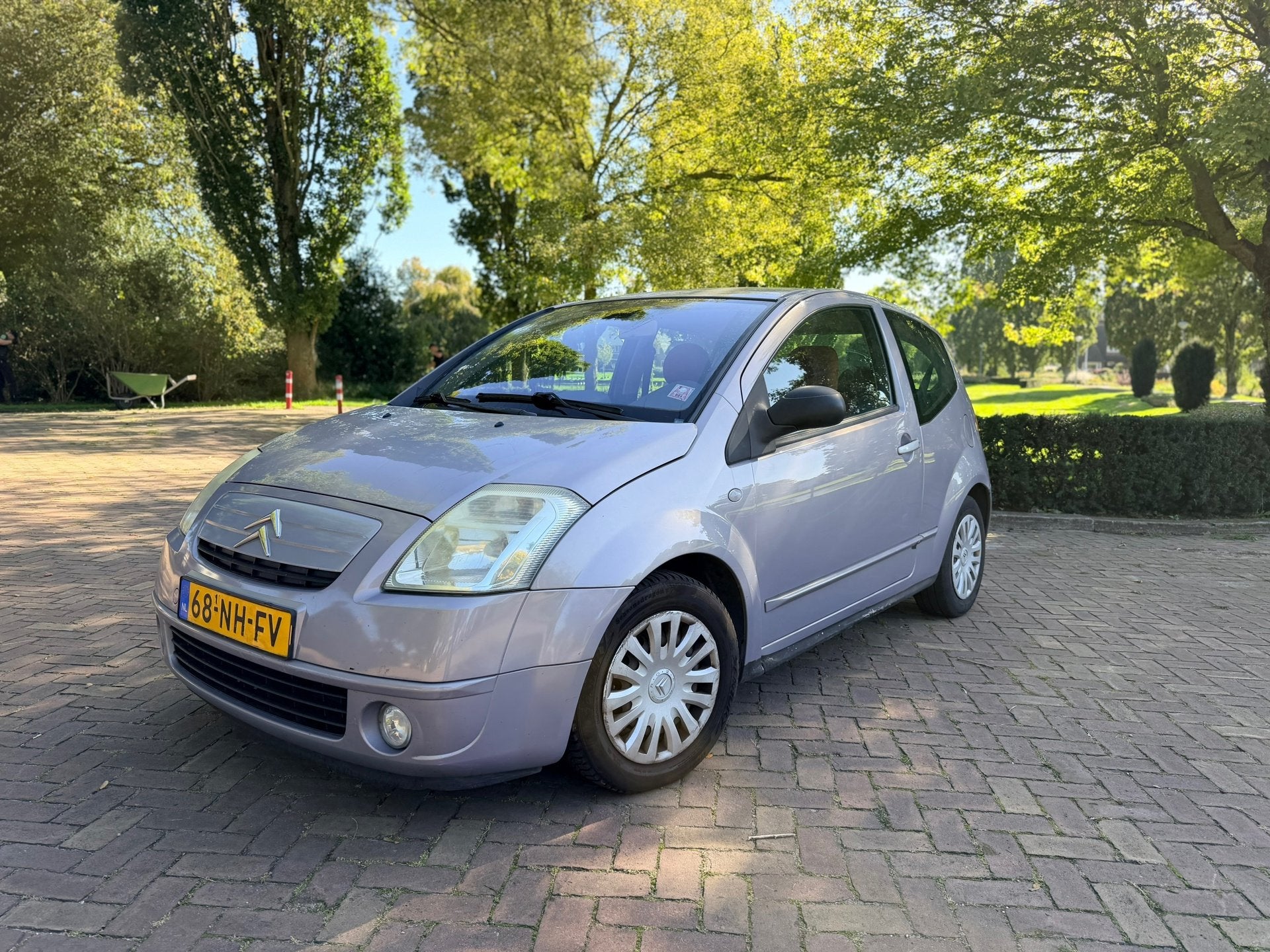 Citroen C2 1.4i Ligne Ambiance | Automaat | Airco | Trekhaak, Auto's, 450 kg, 4 cilinders, 4 stoelen, Alcantara