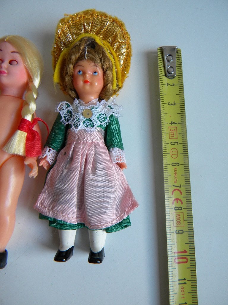 POPPENHUISPOPJE POPPENHUISPOPPETJE 10 CM., Ophalen of Verzenden, Gebruikt, Popje