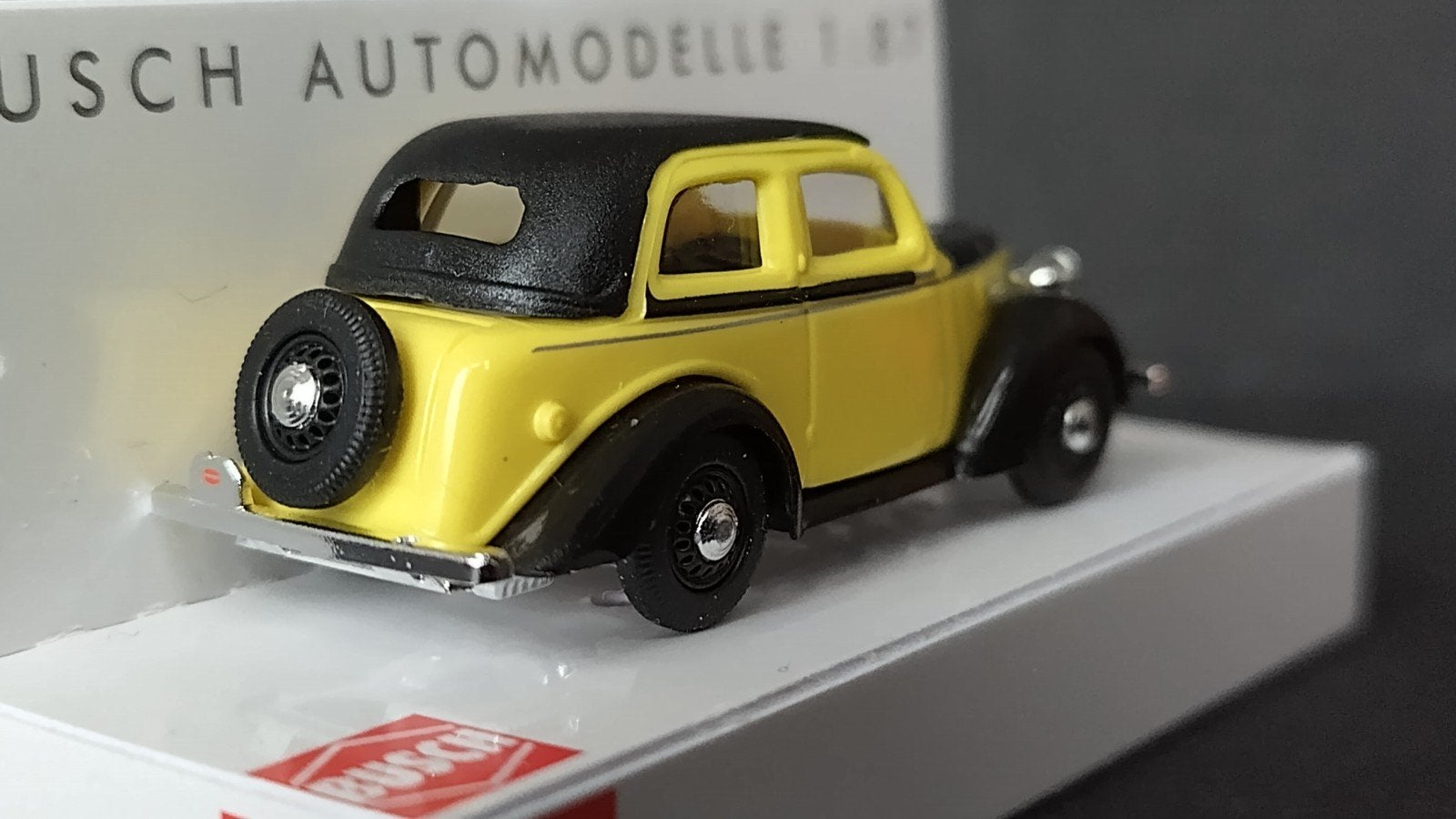 Ford Eifel 1:87 H0 Busch Pol, Overige merken, Auto, Verzenden, .