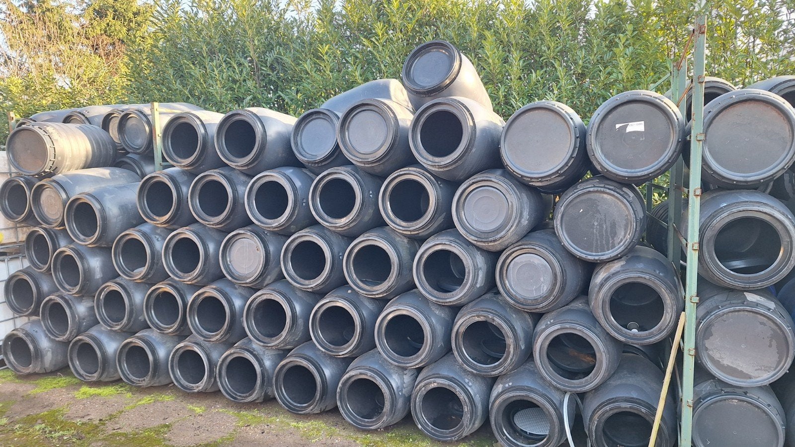 regenton kunstof 200 liter vaten, Tuin en Terras, 150 liter of meer, Ophalen, Zo goed als nieuw, Kunststof