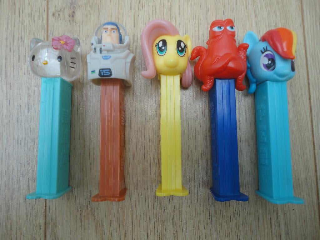 5 verschillende lege PEZ dispensers candy containers, Verzamelen, Ophalen of Verzenden, Zo goed als nieuw