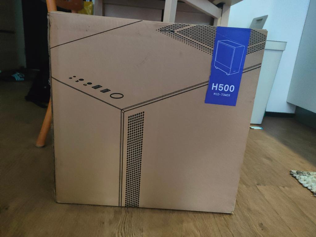 NZXT H500 Mid-Tower PC Behuizing - Zo goed als nieuw, Computers en Software, Computerbehuizingen, Ophalen, Zo goed als nieuw