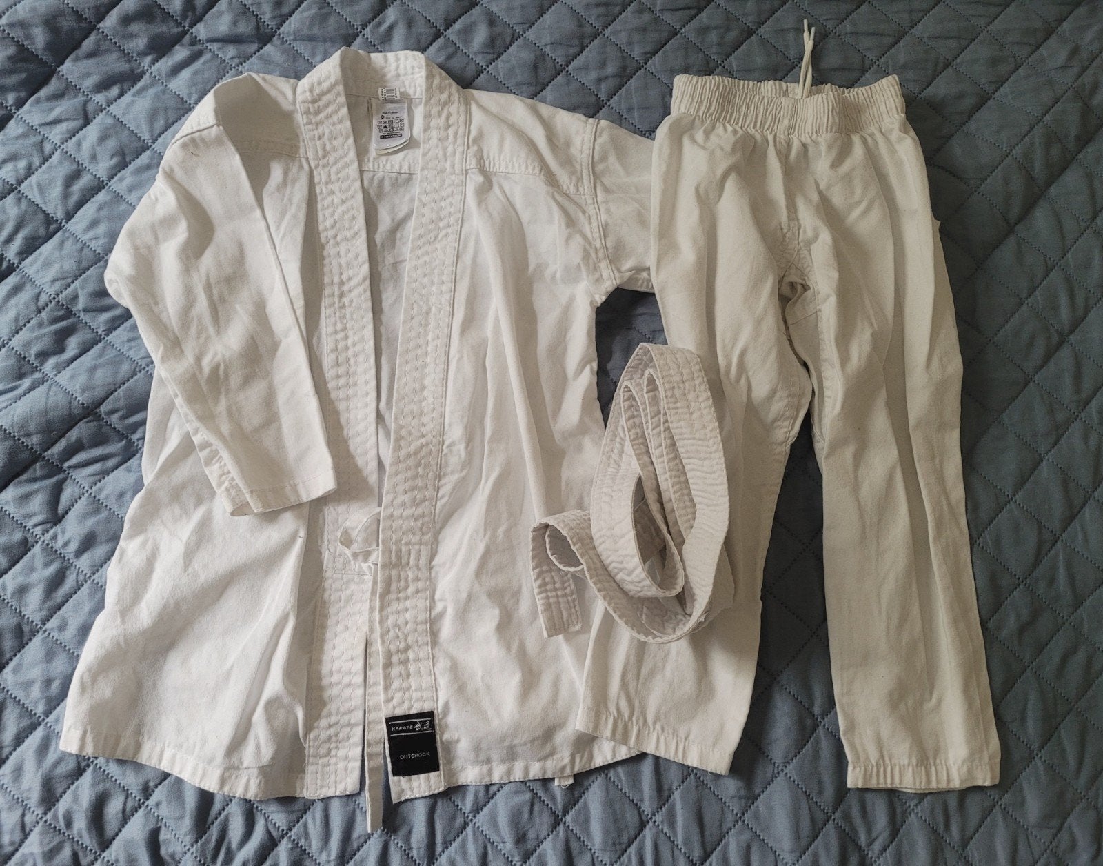 Decathlon Karate 100 Junior Pak - Maat 110 cm, Sport en Fitness, Vechtsporten en Zelfverdediging, Maat XS of kleiner, Ophalen