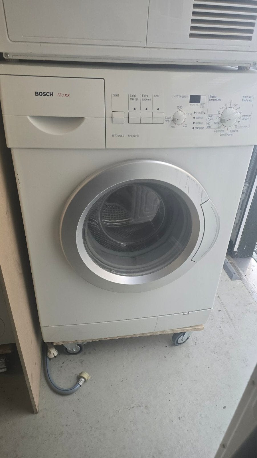 Bosch Maxx WFO 2450 wasmachine, Ophalen, 1200 tot 1600 toeren, Gebruikt, 4 tot 6 kg